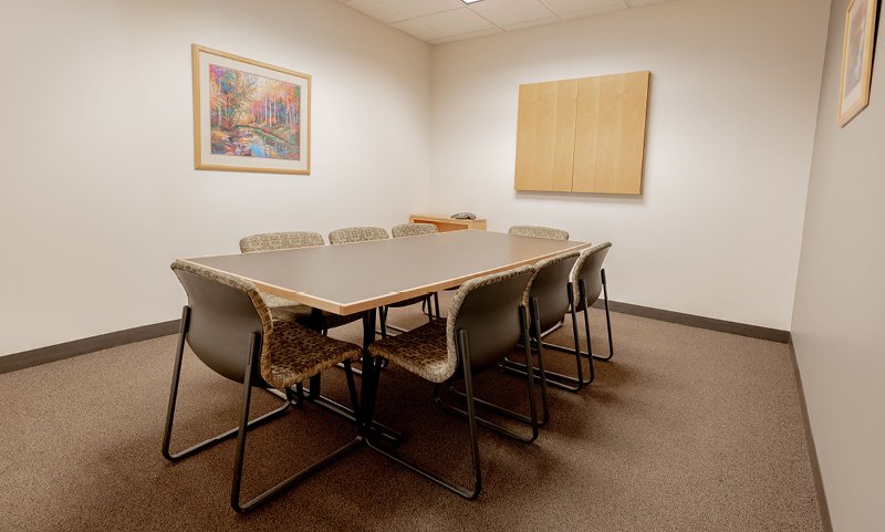 Medium Meeting Room (Centennial)
